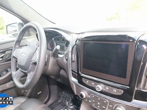 Used 2023 Chevrolet Traverse RS w/ LPO, Floor Liner Package image 53