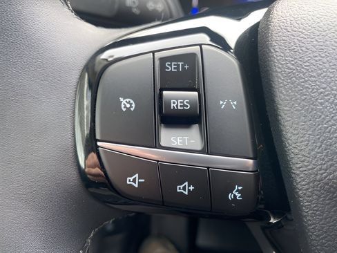 Used 2023 Ford Escape Active image 15