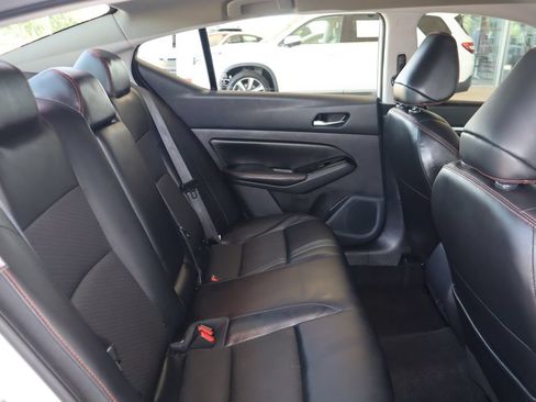 Used 2024 Nissan Altima 2.5 SR FWD image 34