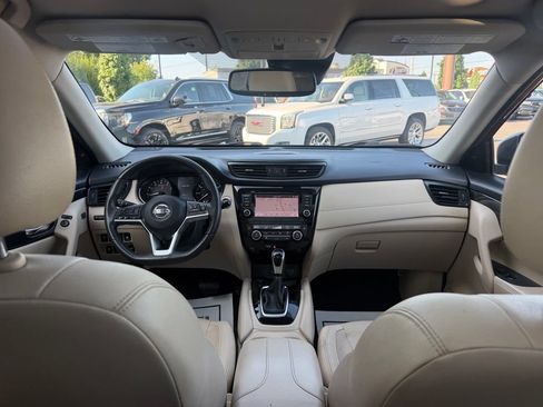 Used 2019 Nissan Rogue SL w/ Premium Package AWD/4WD image 19