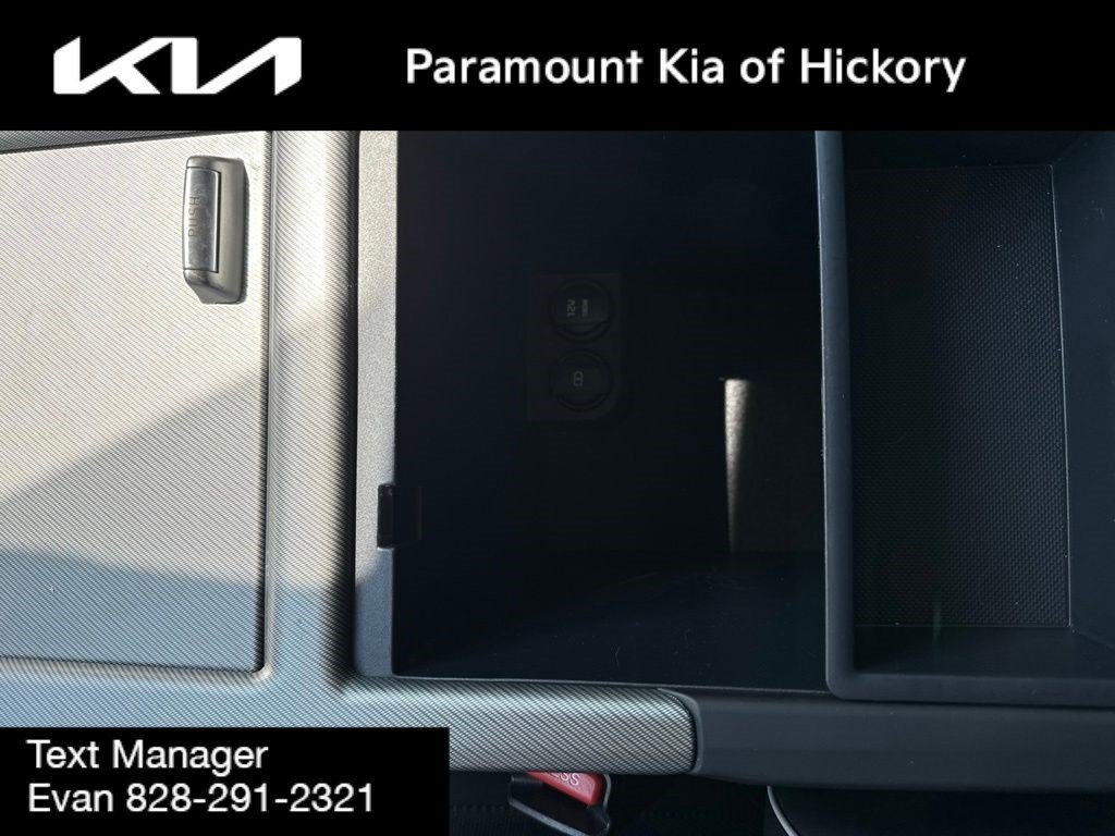 Used 2024 Hyundai Palisade SEL FWD image 29