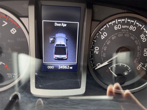 Used 2023 Toyota Tacoma 4x4 Double Cab image 61