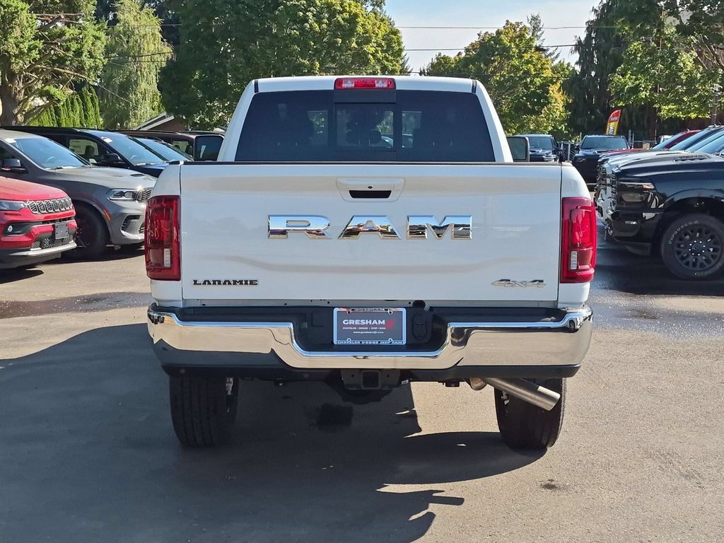 New 2026 RAM 2500 Laramie AWD/4WD image 6