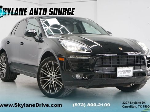 Used 2018 Porsche Macan Sport Edition image 4