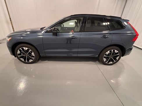 New 2026 Volvo XC60 B5 Plus w/ Protection Package Premier image 9