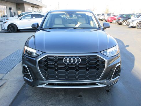 Used 2022 Audi Q5 2.0T Premium image 16