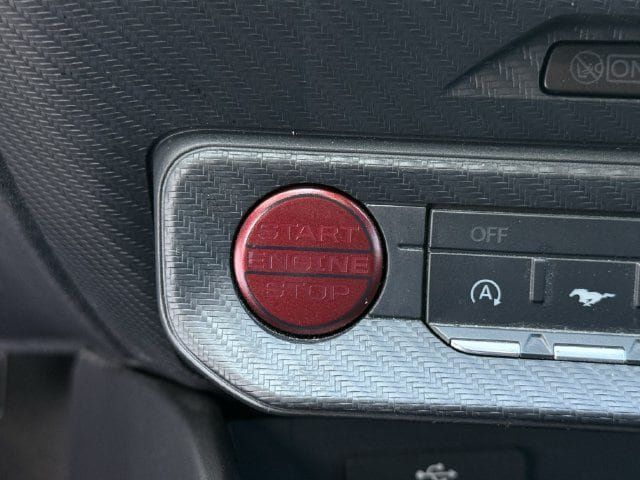 Used 2025 Ford Mustang Coupe RWD image 19