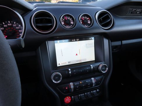 Used 2016 Ford Mustang Shelby GT350 w/ Technology Package image 20