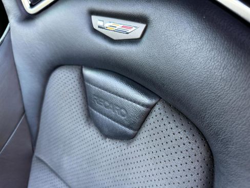 Used 2017 Cadillac CTS V w/ Luxury Package image 27