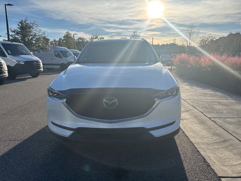 Used 2018 MAZDA CX-5 Touring image 10