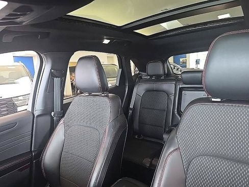 Used 2023 Ford Escape ST-Line w/ Tech Pack #1 AWD/4WD image 25
