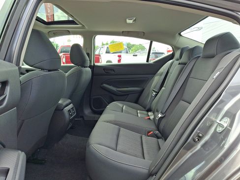 New 2026 Nissan Altima 2.5 SV w/ SV Special Edition Package FWD image 7