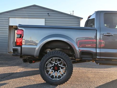 New 2026 Ford F250 Lariat w/ Black Appearance Package AWD/4WD image 14