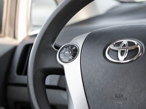 Used 2011 Toyota Prius Two image 15