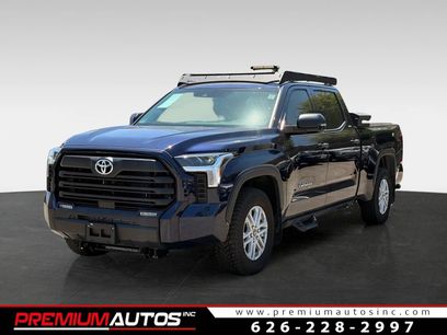 Used 2022 Toyota Tundra SR5 w/ SR5 Convenience Package