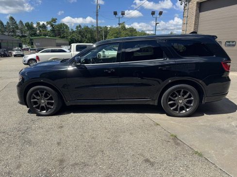 Used 2018 Dodge Durango R/T w/ Technology Group AWD/4WD image 6