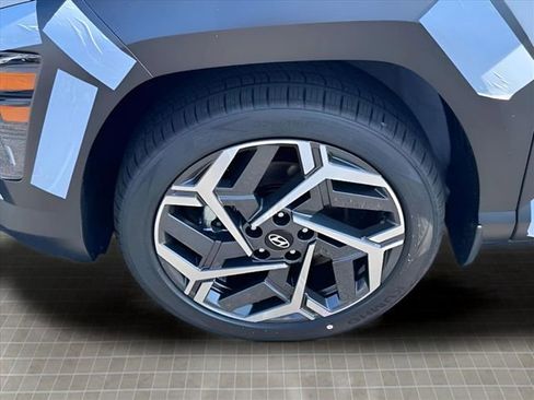 New 2026 Hyundai Kona SEL Premium FWD image 10
