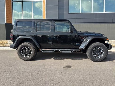 Used 2022 Jeep Wrangler Unlimited Rubicon 4xe w/ Steel Bumper Group AWD/4WD image 2