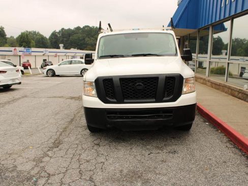 Used 2019 Nissan NV 2500 SV w/ Navigation Package RWD image 2