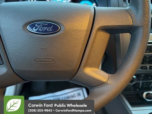 Used 2011 Ford Fusion S image 15