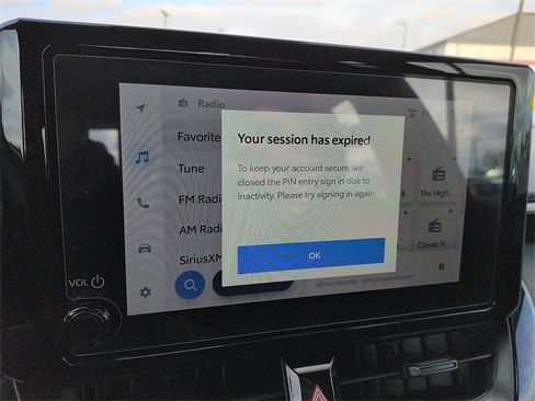 Used 2025 Toyota Corolla LE image 20