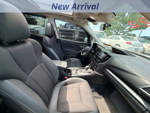 Used 2020 Subaru Forester Premium AWD/4WD image 6