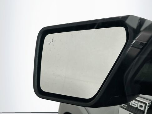 Used 2023 Ford F150 XLT AWD/4WD image 16