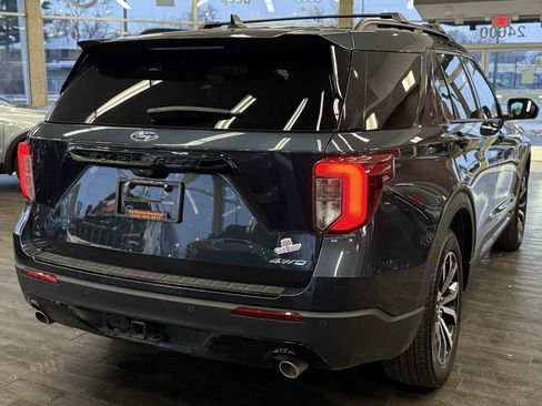 Used 2023 Ford Explorer ST-Line w/ Class IV Trailer Tow Package image 15