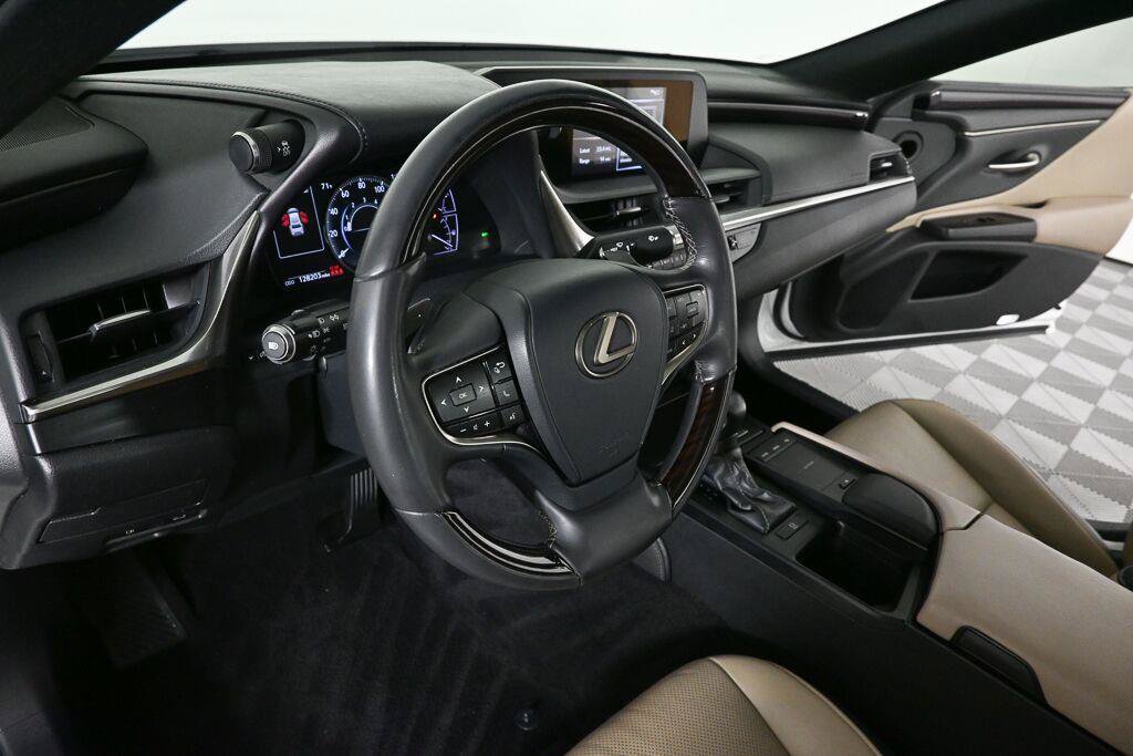 Used 2020 Lexus ES 350 w/ Premium Package FWD image 6