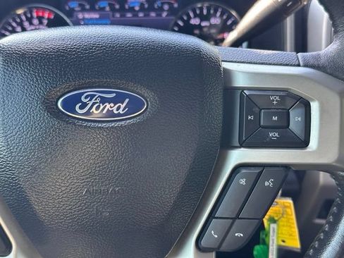 Used 2021 Ford F250 Lariat AWD/4WD image 23