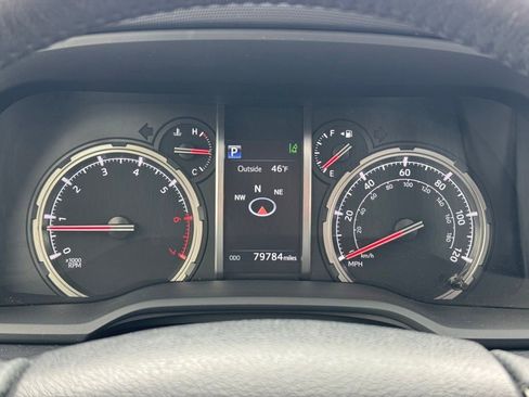 Certified 2020 Toyota 4Runner TRD Off-Road Premium w/ Moonroof Package AWD/4WD image 25