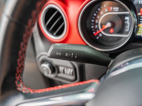 Used 2021 Jeep Gladiator Rubicon w/ Safety Group image 32