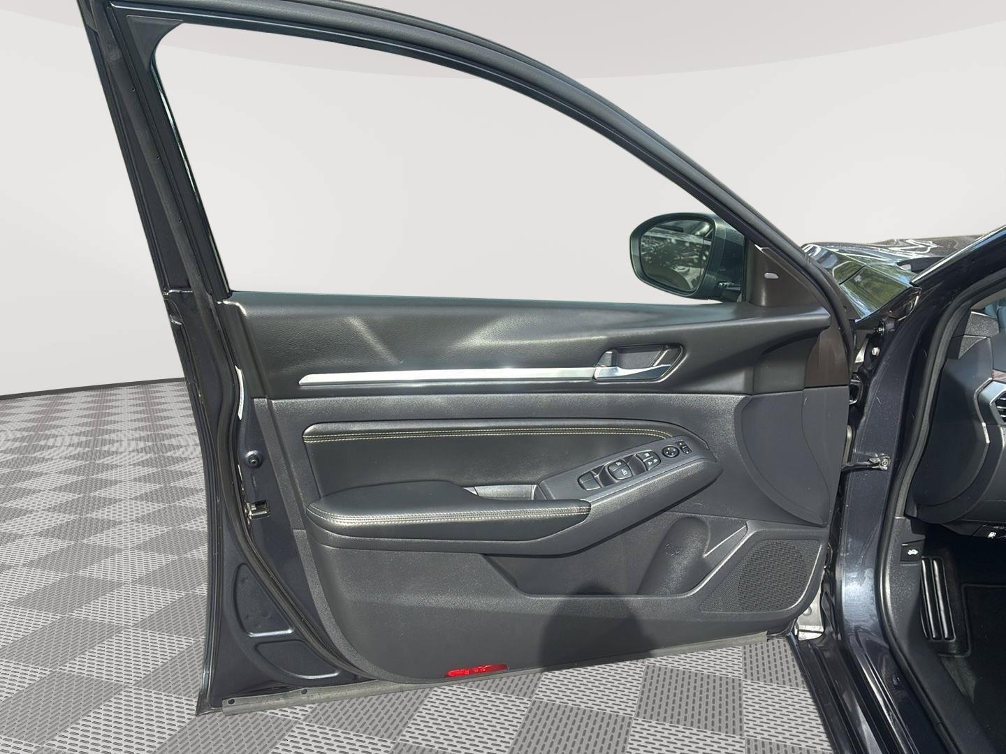 Used 2019 Nissan Altima 2.5 SL AWD/4WD image 30