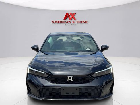 Used 2025 Honda Civic Sport image 9