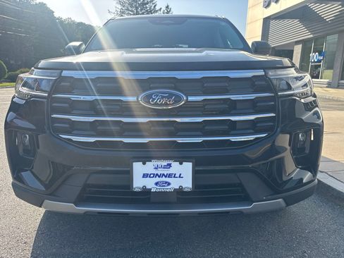 New 2026 Ford Explorer Active w/ Active Comfort Package AWD/4WD image 9