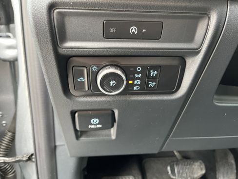 Used 2025 Ford F150 STX w/ Equipment Group 200A image 16