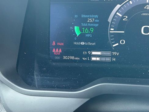 Used 2024 Toyota Tundra Limited image 40