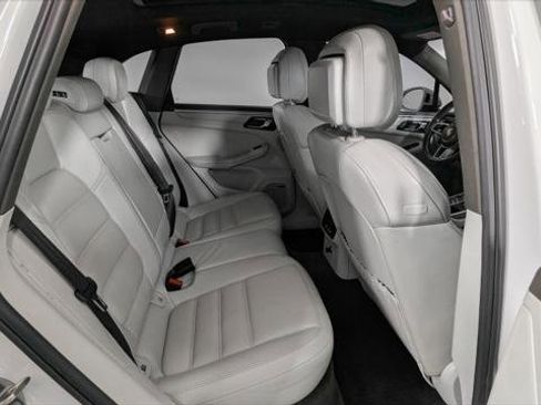 Used 2016 Porsche Macan S w/ Premium Package Plus image 22