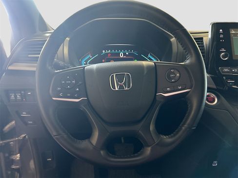 Used 2024 Honda Odyssey EX-L image 11