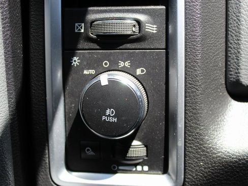 Used 2018 RAM 2500 Big Horn image 12