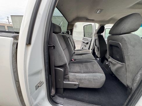 Used 2007 Chevrolet Silverado 2500 LT image 29