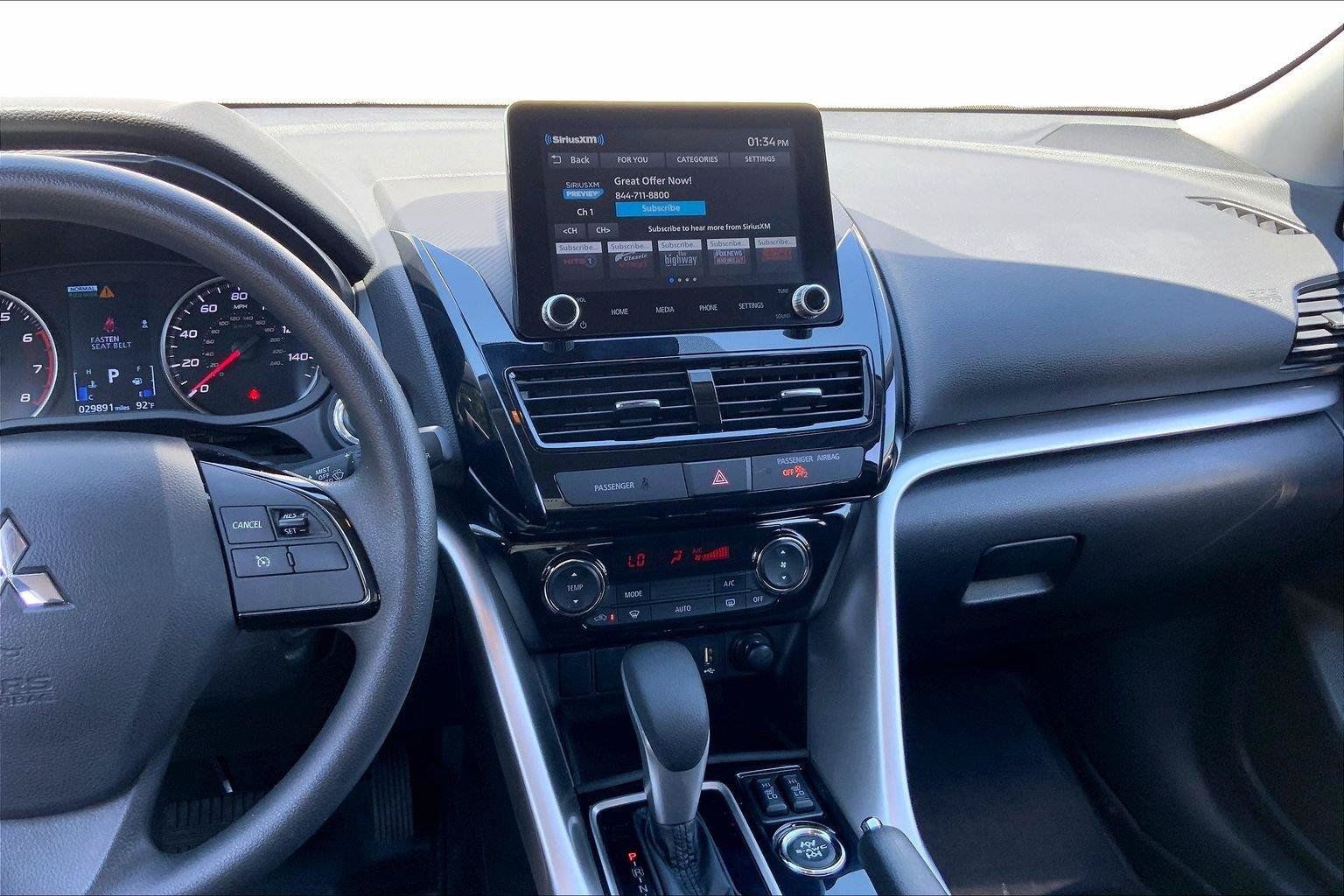 Used 2024 Mitsubishi Eclipse Cross LE AWD/4WD image 6