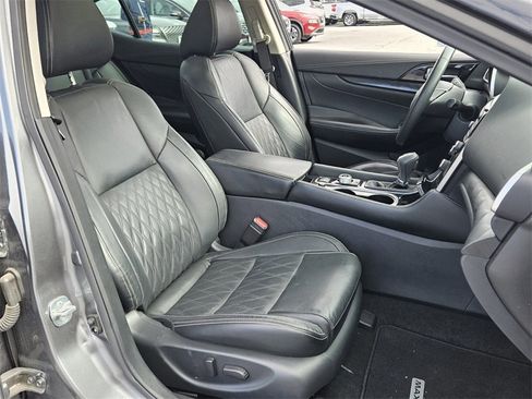 Used 2023 Nissan Maxima Platinum w/ Sport Mat Group image 14