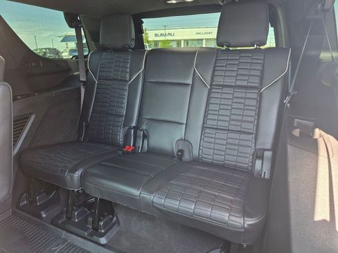 Certified 2025 Cadillac Escalade Premium Luxury Platinum AWD/4WD image 20