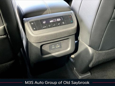 Certified 2022 Nissan Pathfinder SL image 10