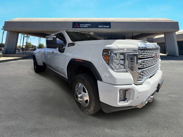 Used 2022 GMC Sierra 3500 Denali w/ Denali Ultimate Package AWD/4WD image 4