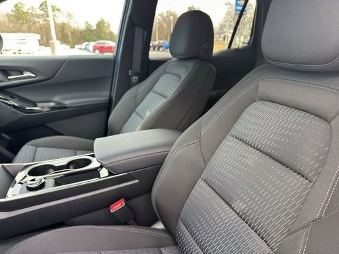 New 2026 Chevrolet Equinox LT image 11