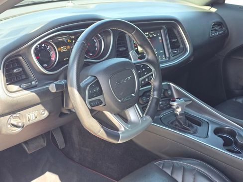 Used 2018 Dodge Challenger SRT w/ Technology Group RWD image 13