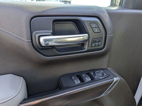 Used 2020 GMC Sierra 1500 SLT w/ SLT Premium Plus Package image 12