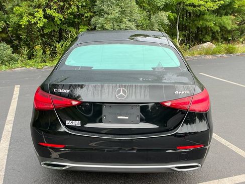 Used 2022 Mercedes-Benz C 300 4MATIC Sedan image 4